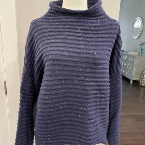 Woman's Blue Sweater w/ Multi-Color Speckle